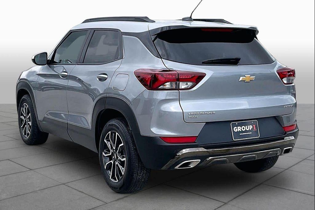 used 2023 Chevrolet TrailBlazer car, priced at $25,222