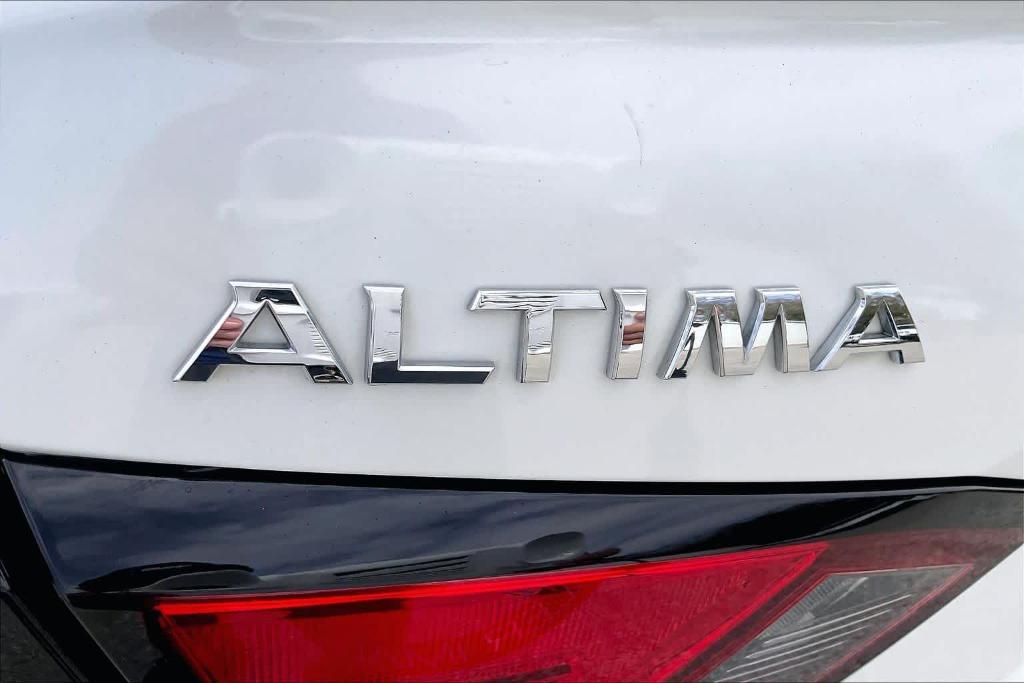 used 2022 Nissan Altima car, priced at $15,547