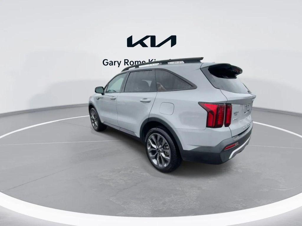 used 2022 Kia Sorento car, priced at $28,502