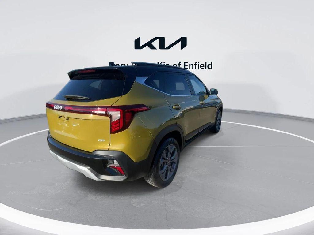 used 2024 Kia Seltos car, priced at $23,359