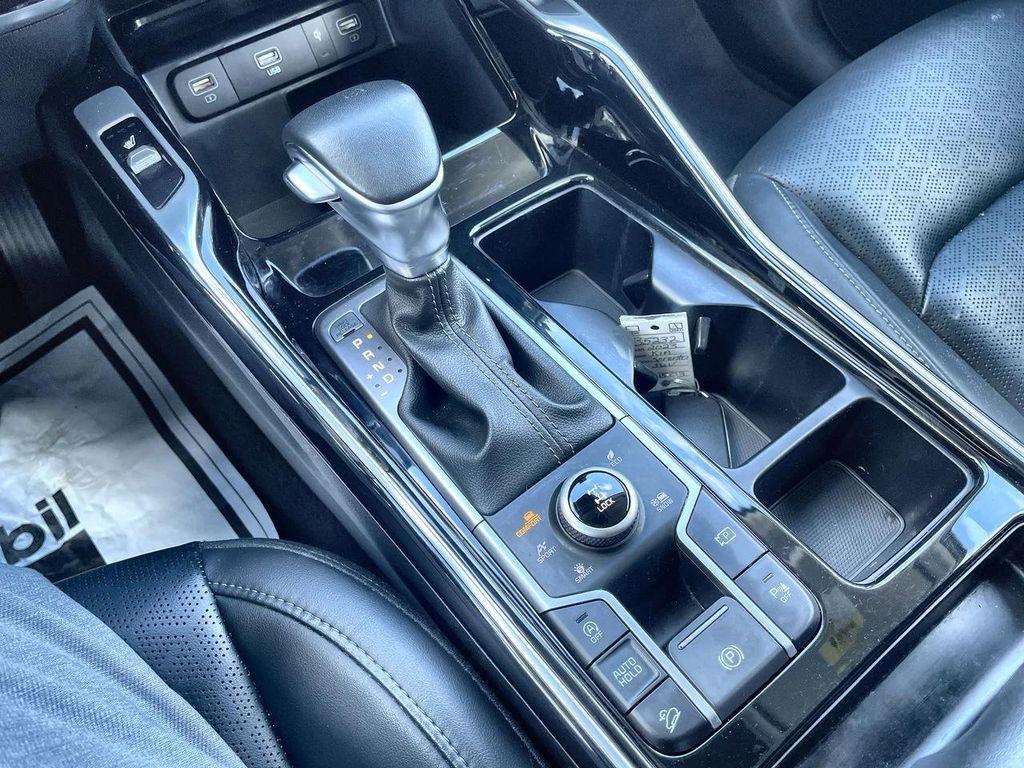 used 2023 Kia Sorento car, priced at $29,598