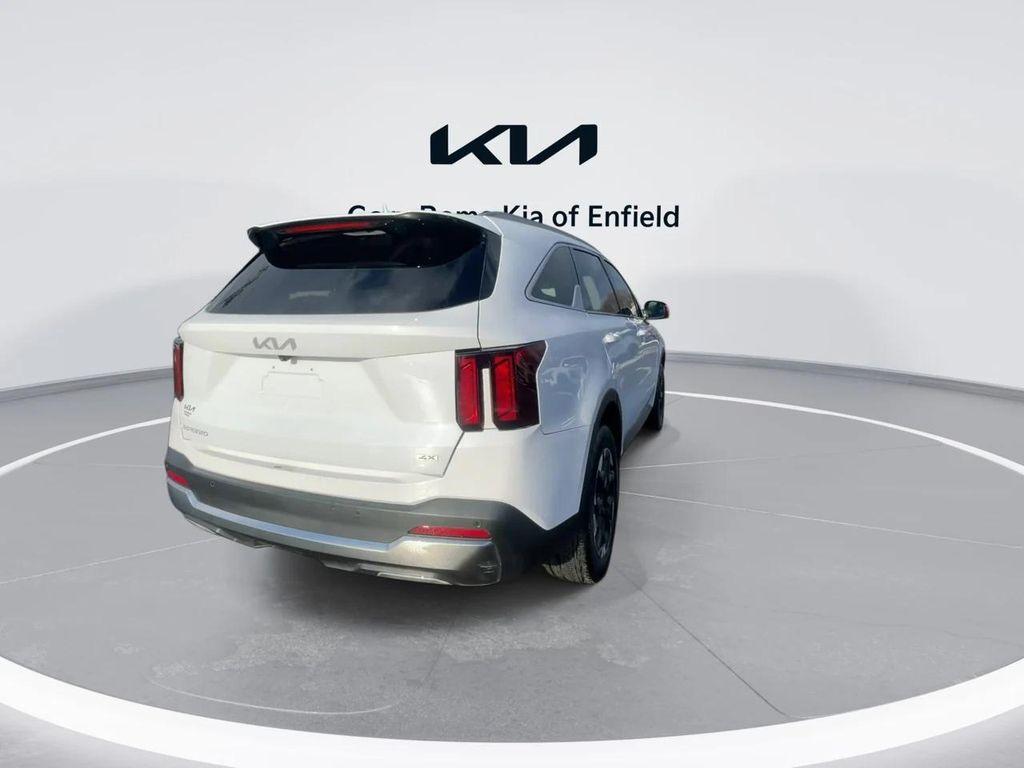 used 2024 Kia Sorento car, priced at $26,984