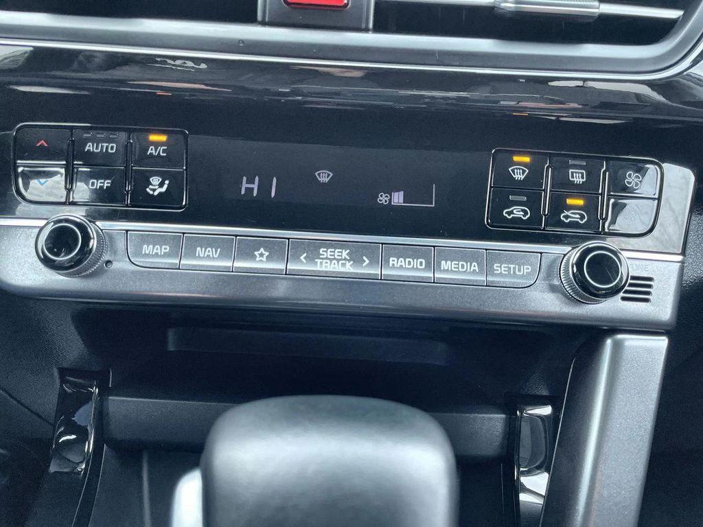 used 2024 Kia Seltos car, priced at $27,485