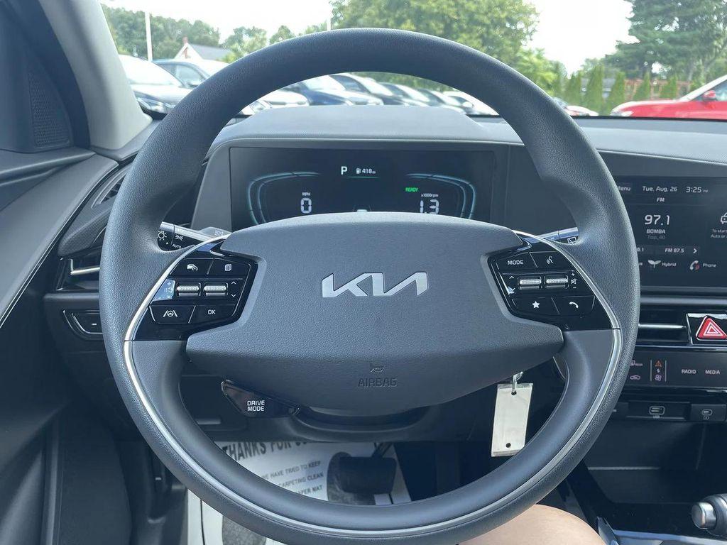 new 2025 Kia Niro car, priced at $29,135