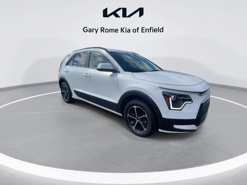 new 2025 Kia Niro car, priced at $29,135