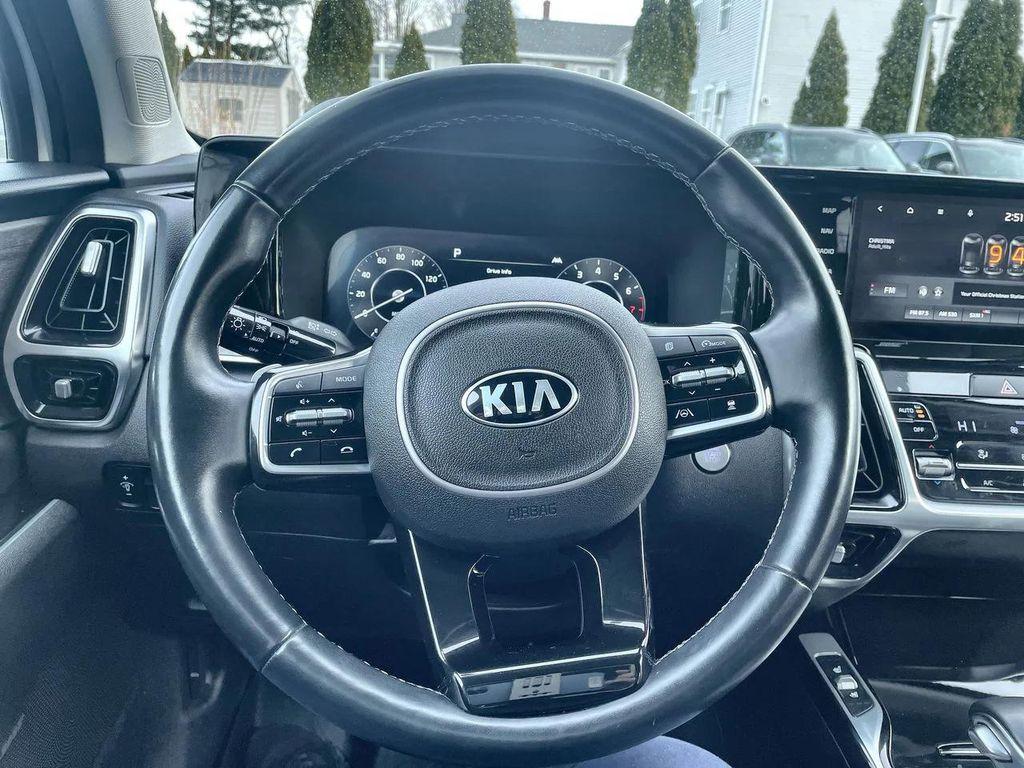 used 2021 Kia Sorento car, priced at $27,981