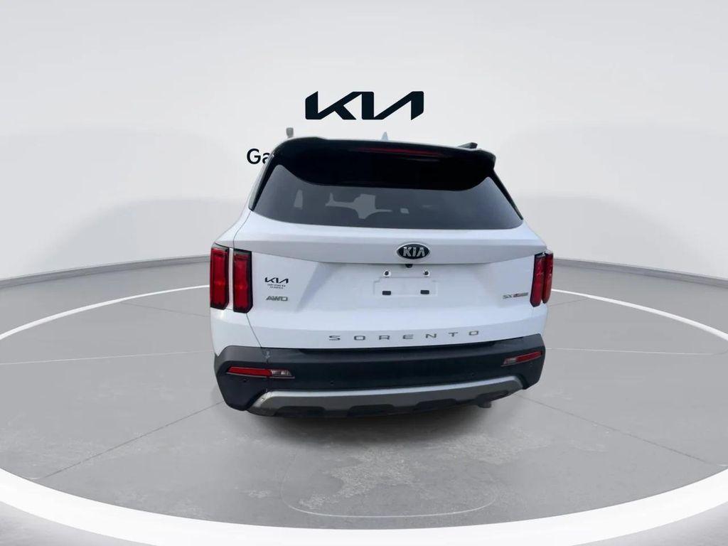 used 2021 Kia Sorento car, priced at $27,981