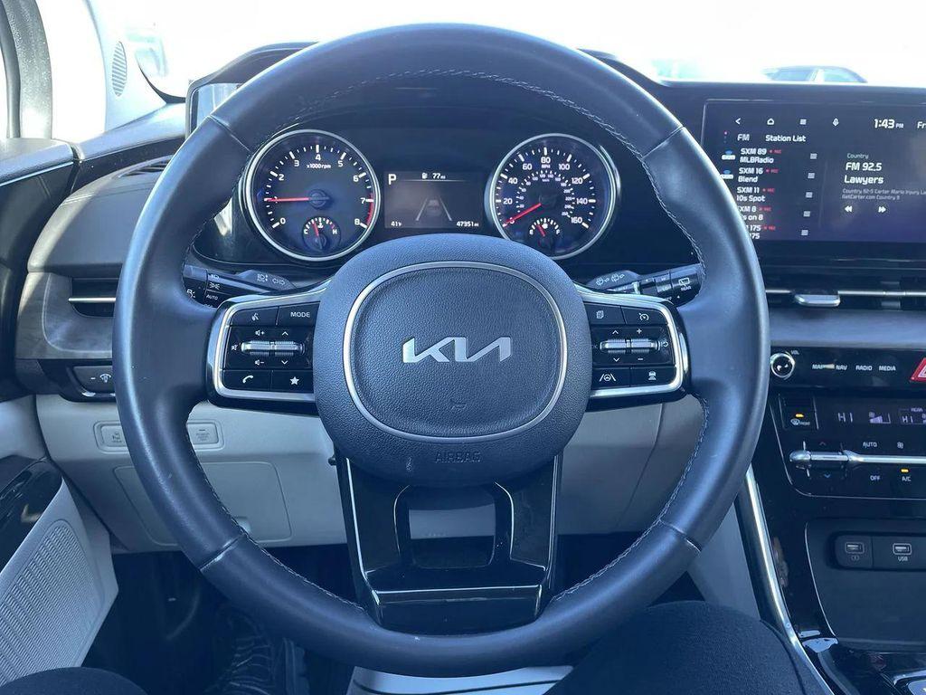 used 2024 Kia Carnival car, priced at $31,994