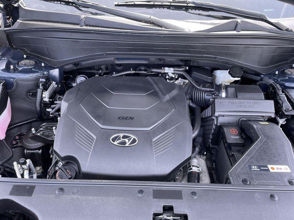 used 2024 Hyundai Palisade car, priced at $42,900