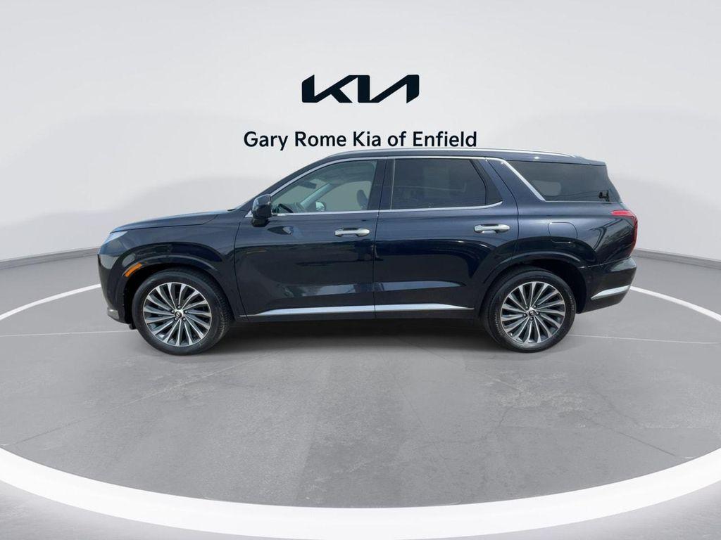 used 2024 Hyundai Palisade car, priced at $42,900