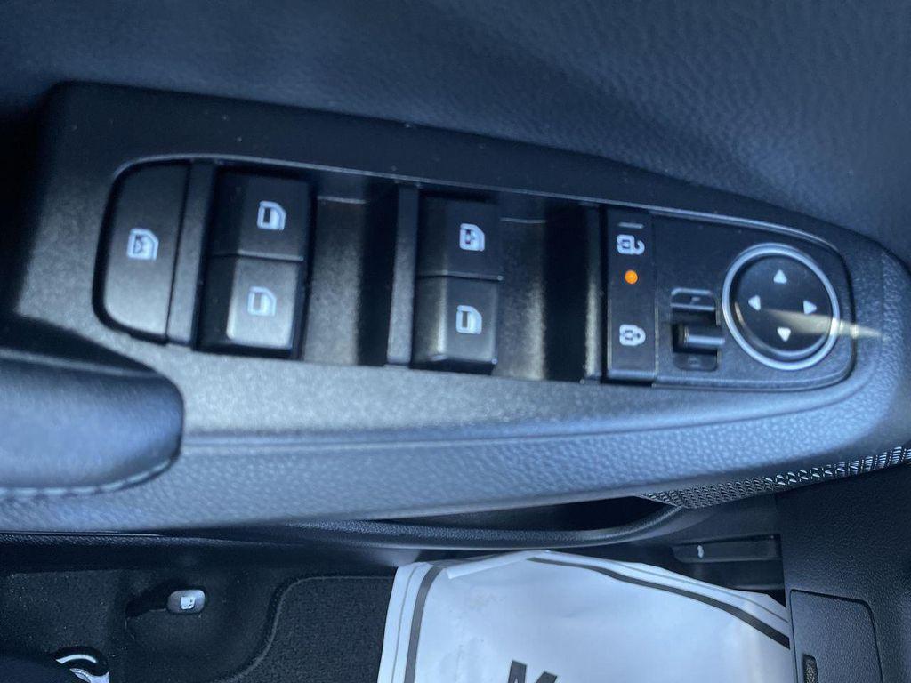 used 2024 Kia Seltos car, priced at $24,984
