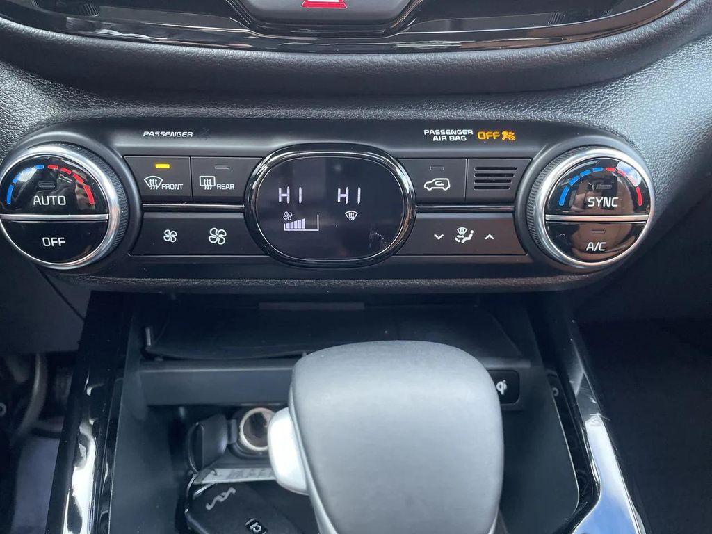 used 2024 Kia Soul car, priced at $22,996