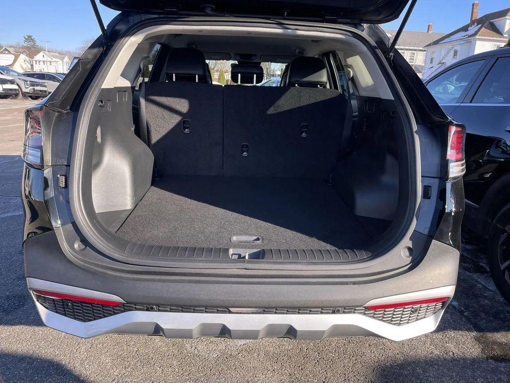 used 2024 Kia Sportage car, priced at $27,984