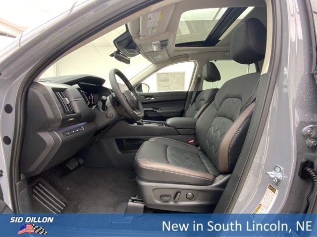 new 2026 Nissan Pathfinder car, priced at $54,625