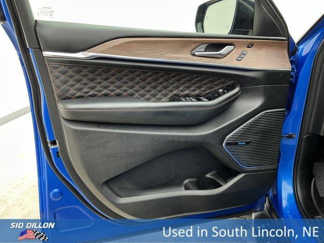 used 2023 Jeep Grand Cherokee car, priced at $40,992