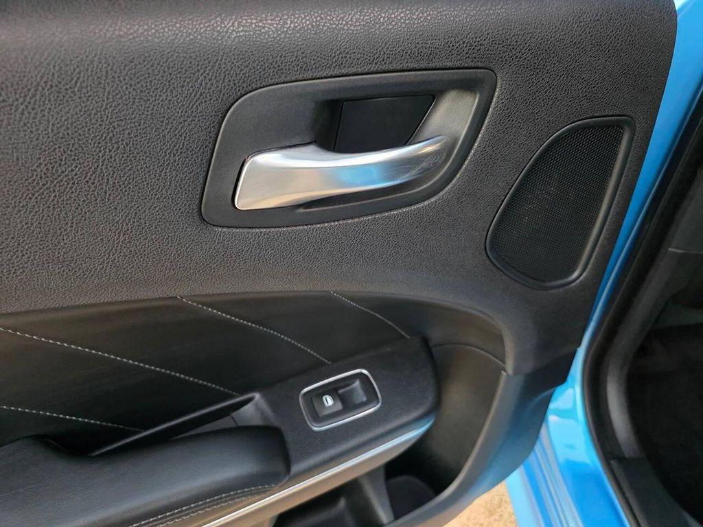 2016 B5 Blue Pearl Coat Dodge Charger