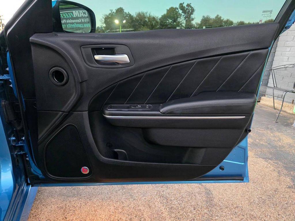 2016 B5 Blue Pearl Coat Dodge Charger