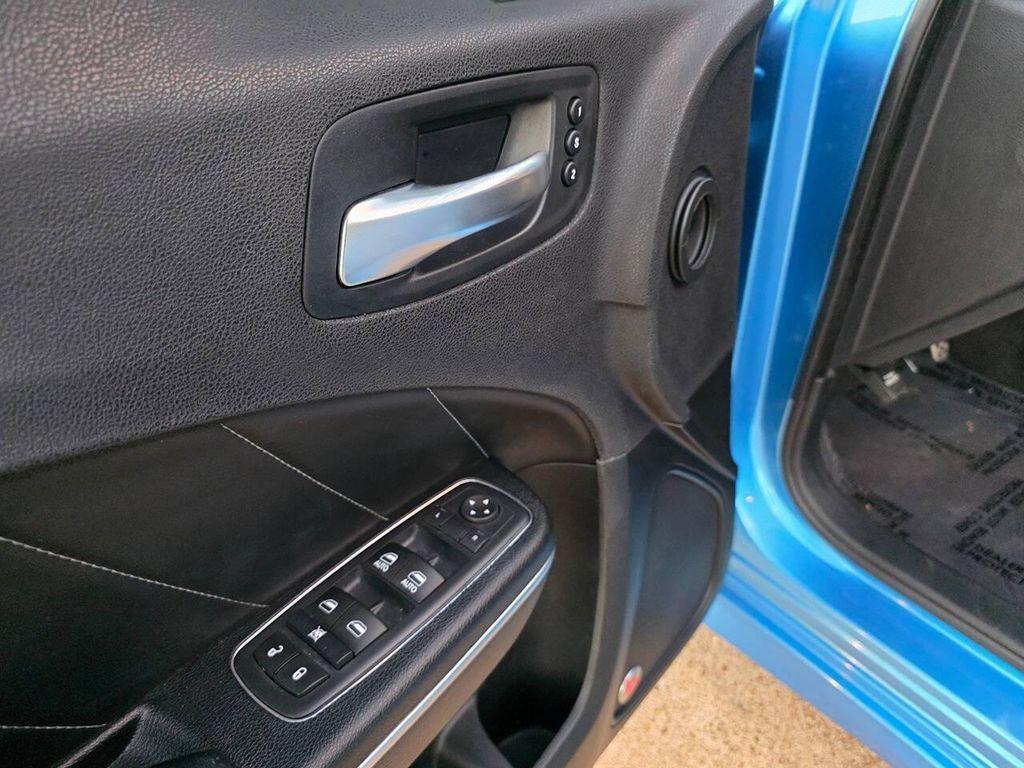 2016 B5 Blue Pearl Coat Dodge Charger