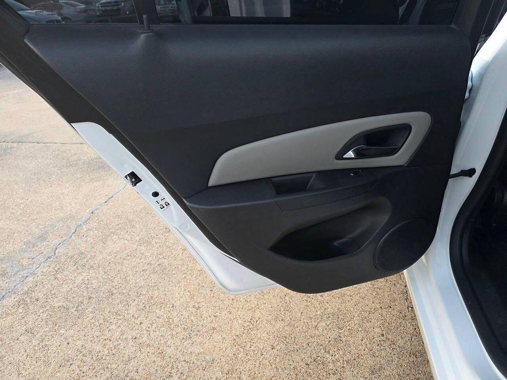 used 2016 Chevrolet Cruze Limited car, priced at $8,998