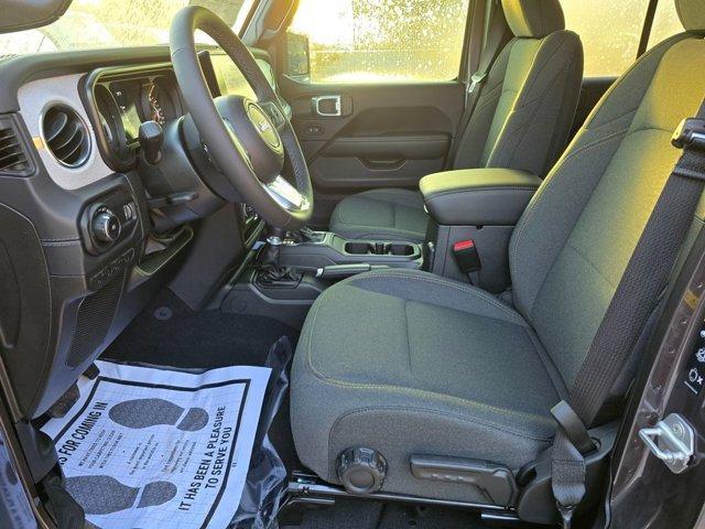 new 2025 Jeep Wrangler car, priced at $42,625