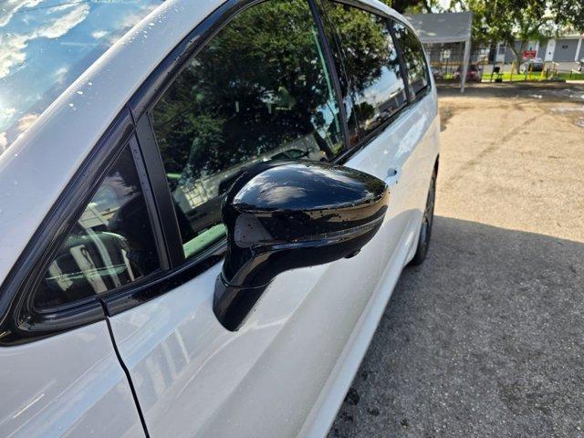 new 2026 Chrysler Pacifica car, priced at $40,505