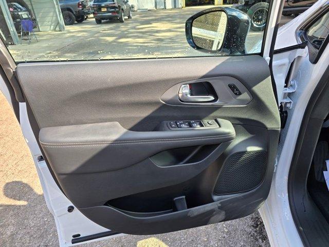 new 2026 Chrysler Pacifica car, priced at $40,505