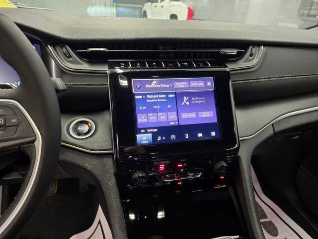 new 2025 Jeep Grand Cherokee car, priced at $35,515