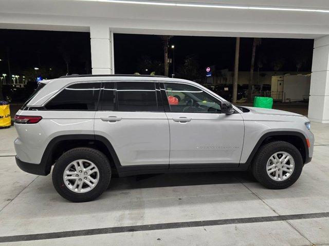 new 2025 Jeep Grand Cherokee car, priced at $35,515