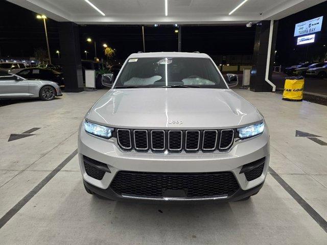 new 2025 Jeep Grand Cherokee car, priced at $35,515