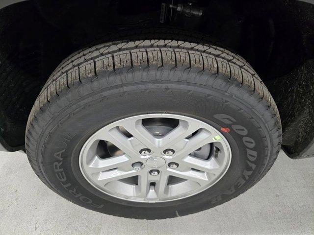 new 2025 Jeep Grand Cherokee car, priced at $34,415