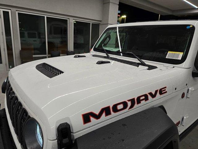 new 2025 Jeep Gladiator car, priced at $51,935