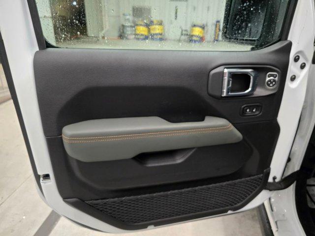 new 2025 Jeep Gladiator car, priced at $51,935