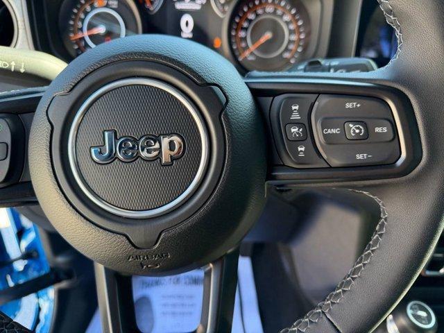 new 2025 Jeep Wrangler car, priced at $45,999