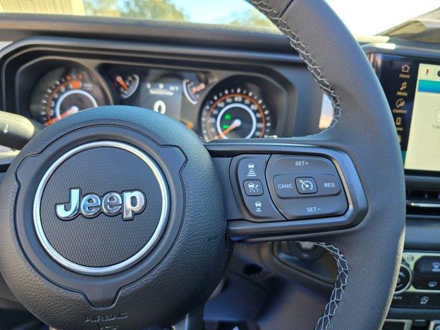 new 2025 Jeep Wrangler car, priced at $40,380