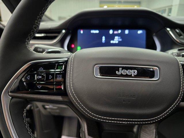 new 2025 Jeep Grand Cherokee car, priced at $51,585