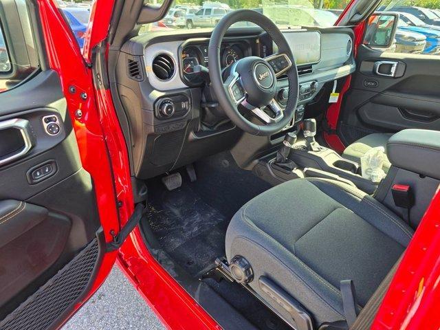 new 2025 Jeep Wrangler car, priced at $44,620