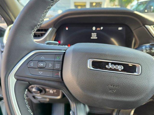 new 2025 Jeep Grand Cherokee car, priced at $36,570