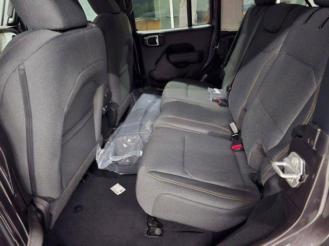 new 2025 Jeep Wrangler car, priced at $47,845