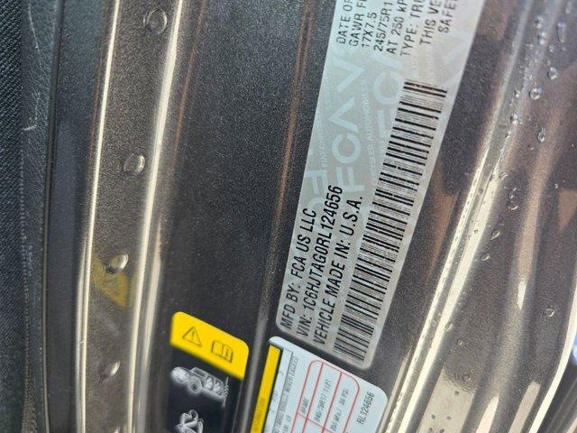 used 2024 Jeep Gladiator car, priced at $32,592