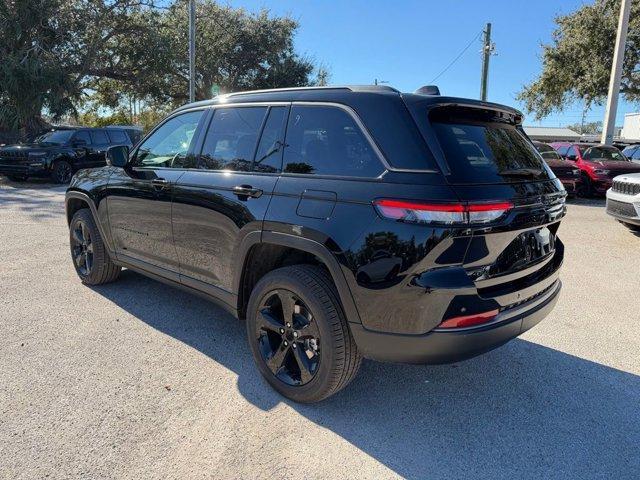 new 2026 Jeep Grand Cherokee car, priced at $44,805