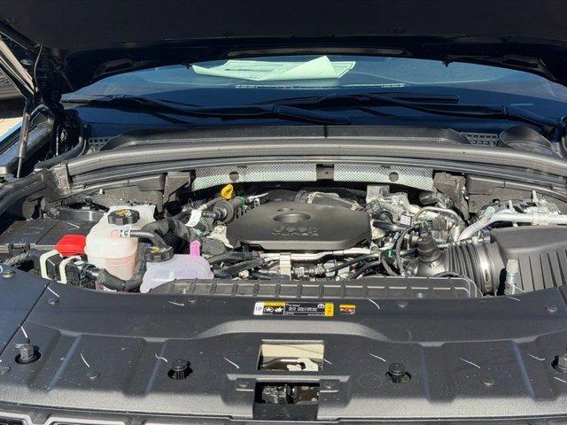 new 2026 Jeep Grand Cherokee car, priced at $44,805