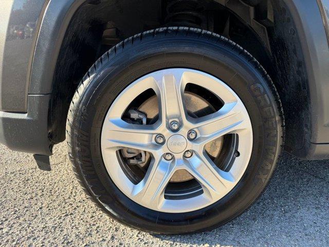 used 2023 Jeep Compass car, priced at $17,292