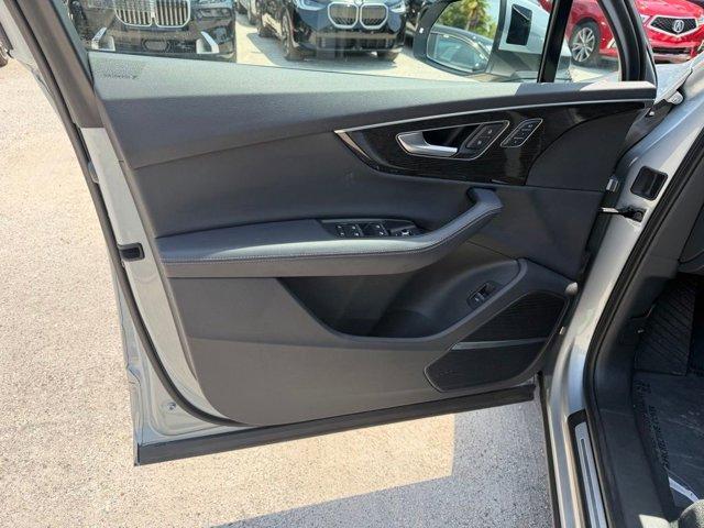 used 2025 Audi Q7 car, priced at $45,478