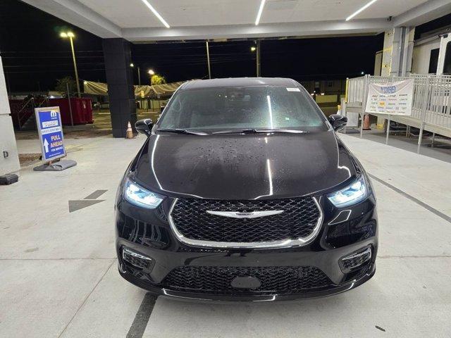 new 2026 Chrysler Pacifica car, priced at $38,645