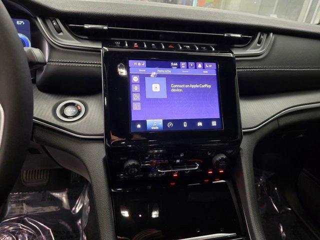 new 2025 Jeep Grand Cherokee car, priced at $36,875