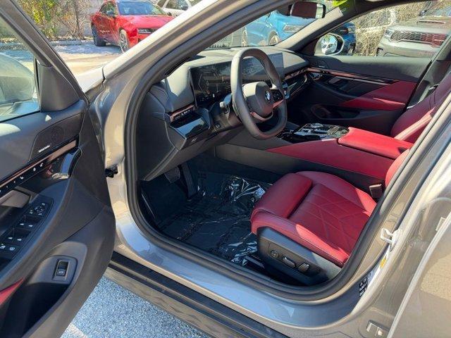 used 2025 BMW 540 car, priced at $49,994