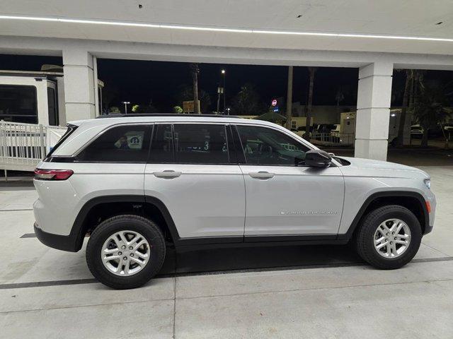 new 2025 Jeep Grand Cherokee car, priced at $33,420