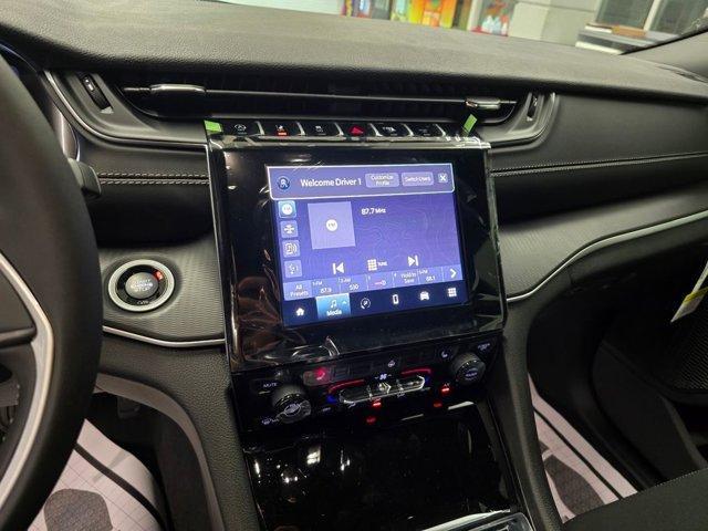 new 2025 Jeep Grand Cherokee car, priced at $33,420