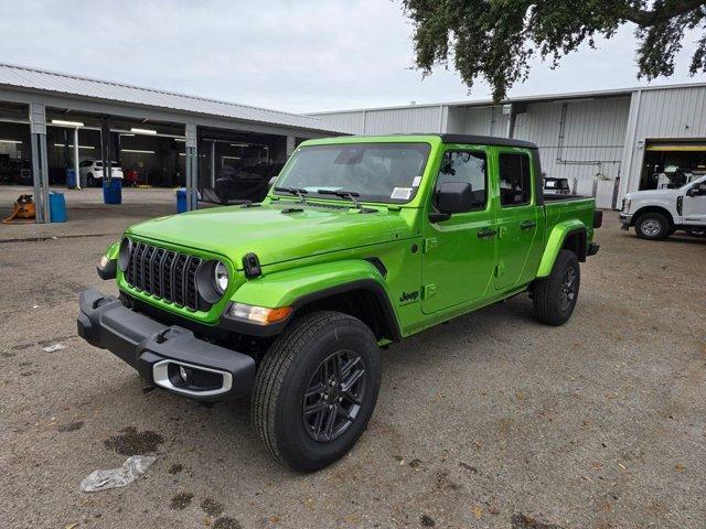 new 2026 Jeep Gladiator car, priced at $50,255