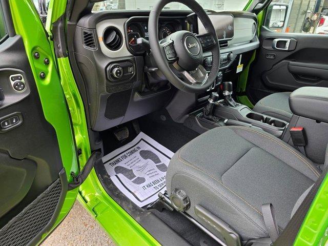 new 2026 Jeep Gladiator car, priced at $50,255